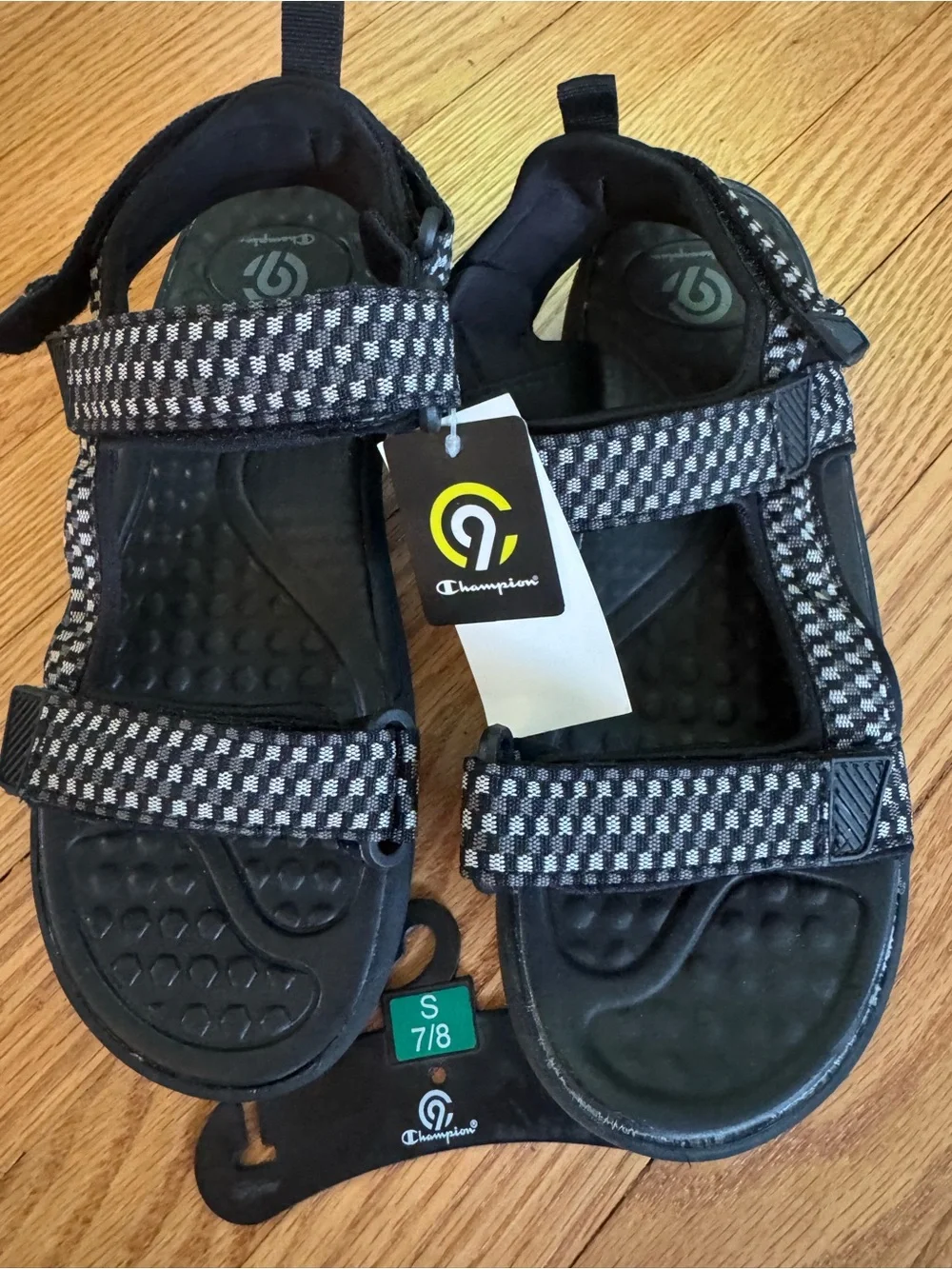 Men’s Champion sandals NWT